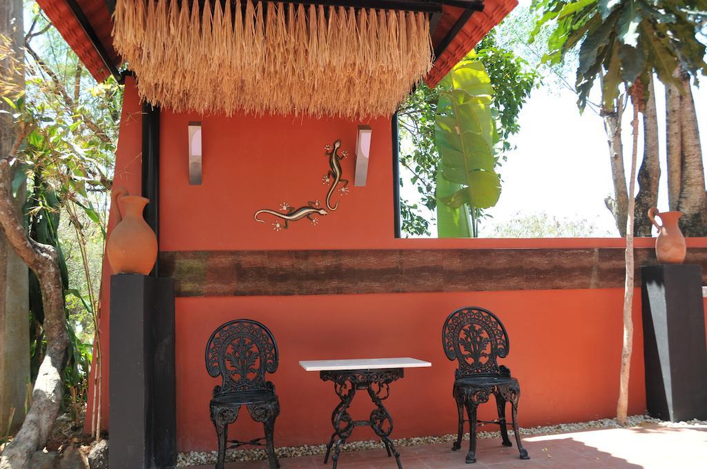 Date & Dine Resort Antipolo Extérieur photo